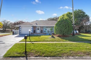 154 NE Hemet, FL 34983, Port Saint Lucie, FL 34983 - MLS#B26000152