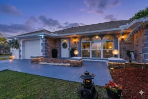 154 NE Hemet, FL 34983, Port Saint Lucie, FL 34983 - MLS#B26000152