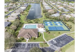 753 Fortunella Cir Circle, Vero Beach, FL 32968 - MLS#B26000164