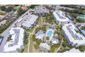 123 Bay Colony Drive, Juno Beach, FL 33408 - MLS#B26000165