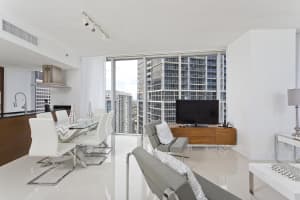 495 Brickell 4010, Miami, FL 33131, Miami, FL 33131 - MLS#B26000178