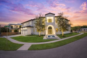 298 8th Street, Boca Raton, FL 33432 - MLS#B26000203