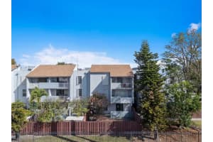 1725 W 60th F126, Hialeah, Fl 33012, Hialeah