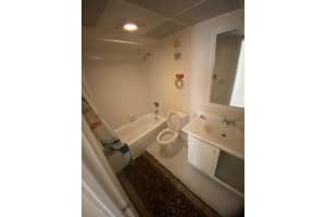 480 Executive Center Drive, West Palm Beach, FL 33401 - MLS#B26000215