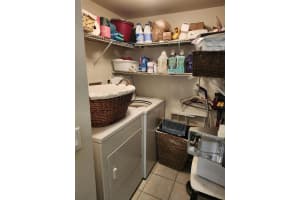 519 Villa Circle, Boynton Beach, FL 33435 - MLS#B26000254