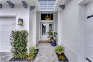 12104 Waterstone Circle, Palm Beach Gardens, FL 33412 - MLS#B26000261