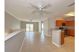 140 SW Peacock SW 21-204, Port St. Lucie, FL 34986, Port Saint Lucie, FL 34986 - MLS#B26000264