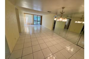 8050 Mcnab Road, Tamarac, FL 33321 - MLS#B26000280