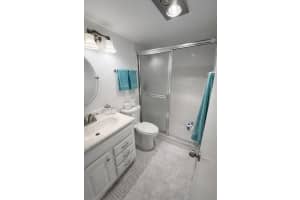 7 Lyndhurst A, Deerfield Beach, FL 33442, Deerfield Beach, FL 33442 - MLS#B26000295