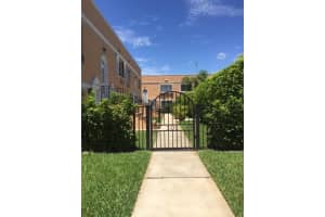 101 S Golfview 16, Lake Worth Beach, FL 33460, Lake Worth Beach, FL 33460 - MLS#B26000299