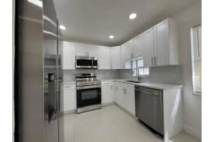 6610 Greene Street, Hollywood, FL 33024 - MLS#B26000310