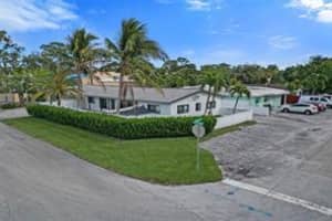 2500 NE 16th 1-2, Wilton Manors, FL 33305, Wilton Manors, FL 33305 - MLS#B26000314