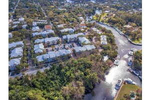 427 13th Terrace, Fort Lauderdale, FL 33312 - MLS#B26000346