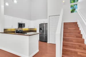 427 13th Terrace, Fort Lauderdale, FL 33312 - MLS#B26000346