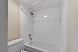 1916 19th Lane, Palm Beach Gardens, FL 33418 - MLS#B26000375