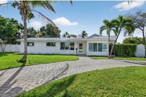 400 5th Court, Pompano Beach, FL 33060 - MLS#B26000506