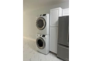 636 Meridian Avenue, Miami Beach, FL 33139 - MLS#B26000512