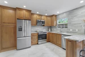 200 Ocean Boulevard, Delray Beach, FL 33483 - MLS#B26000530