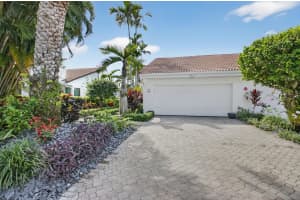 19530 Sawgrass Dr 1501, Boca Raton, FL 33434, Boca Raton, FL 33434 - MLS#B26000556