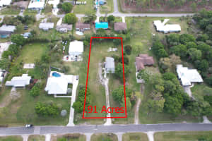4916 Silver Oak Drive, Fort Pierce, FL 34982 - MLS#B26000567