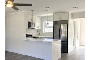 442 14th Court, Pompano Beach, FL 33060 - MLS#B26000578