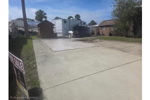 6570 55th Street, Okeechobee, FL 34974 - MLS#B26000605