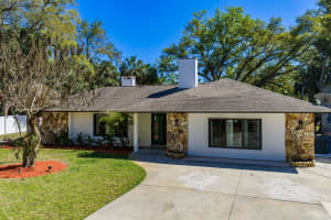 4233 SW 1st St St SW, Vero Beach, FL 32968, Vero Beach, FL 32968 - MLS#B26000606