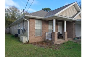 6018 Montgomery Ave, Pensacola, FL 32526, Pensacola, FL 32526 - MLS#B26000612