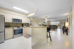 2334 S Cypress Bend Dr 308, Pompano Beach, FL 33069, Pompano Beach, FL 33069 - MLS#B26000661