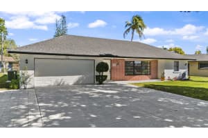 1667 39th St, West Palm Beach, FL 33407, West Palm Beach, FL 33407 - MLS#B26000682