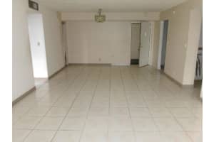 6190 Woodlands Blvd 309, Tamarac, FL 33319, Tamarac, FL 33319 - MLS#B26000695