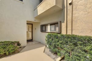 950 Kanner Highway, Stuart, FL 34994 - MLS#B26000718