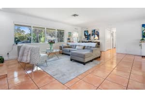 2549 NE 27th Ave, Fort Lauderdale, FL 33305, Fort Lauderdale, FL 33305 - MLS#B26000803