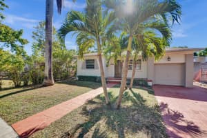 130 NE 49th St, Miami, FL 33137, Miami, FL 33137 - MLS#B26000841