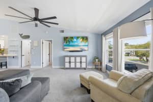 8228 SE Croft Cir J-6, Hobe Sound, FL 33455, Hobe Sound, FL 33455 - MLS#B26000871