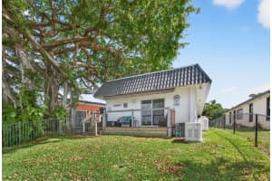 6647 Paul Mar Drive, Lantana, Fl 33462, Lantana