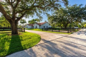 14828 Rolling Rock Place, Wellington, FL 33414 - MLS#B26000919