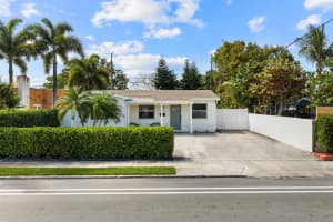 6411 Lake Ave, West Palm Beach, FL 33405, West Palm Beach, FL 33405 - MLS#B26000957