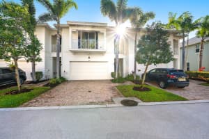 1056 Piccadilly St, Palm Beach Gardens, FL 33418, Palm Beach Gardens, FL 33418 - MLS#B26000970