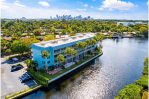 801 NE 18th Ct Apt 111, Fort Lauderdale, FL 33305, Fort Lauderdale, FL 33305 - MLS#B26001027