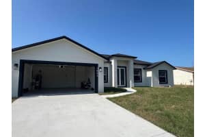 1031 SW Du Bois Ave, Port St. Lucie, FL 34953, Port Saint Lucie, FL 34953 - MLS#B26001042
