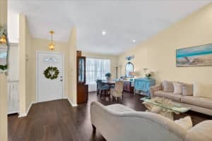 18293 Fresh Lake Way, Boca Raton, FL 33498 - MLS#B26001058