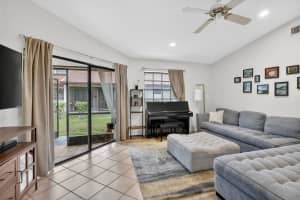 8841 W Sunrise Blvd, Plantation, FL 33322, Plantation, FL 33322 - MLS#B26001085