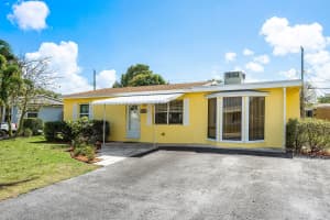 3109 Scanlan Avenue, Lake Worth Beach, FL 33461 - MLS#B26001127
