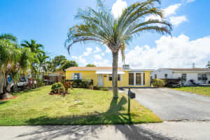 3109 Scanlan Avenue, Lake Worth Beach, FL 33461 - MLS#B26001127