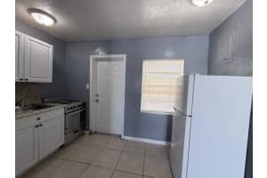 1913 Division Ave, West Palm Beach, FL 33407, West Palm Beach, FL 33407 - MLS#B26001143