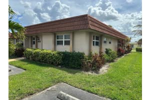 5725 Fernley Dr Dr E 40, West Palm Beach, FL 33415, West Palm Beach, FL 33415 - MLS#B26001145