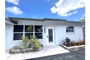 1840 1st Way, Pompano Beach, FL 33060 - MLS#B26001175