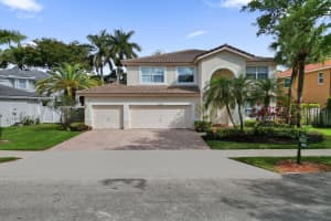 16405 Diamond Head Drive, Weston, FL 33331 - MLS#B26001248