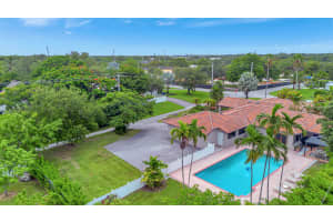 9980 83rd Avenue, Miami, FL 33156 - MLS#B26001255